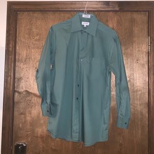 Concepts by Claiborne dress shirt